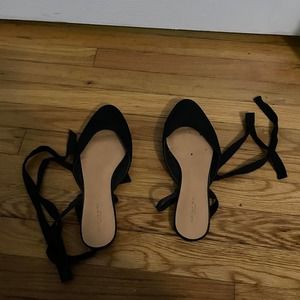 American eagle lace up black sandals in size 9